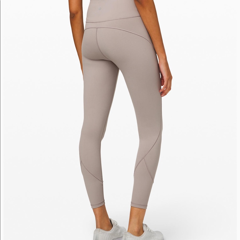 Lululemon In Movement Tight - Picture 5 of 8